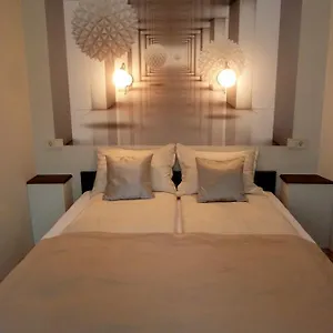 Várlak Apartman