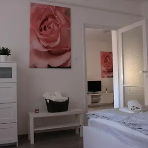 Wanderer 1 Apartman